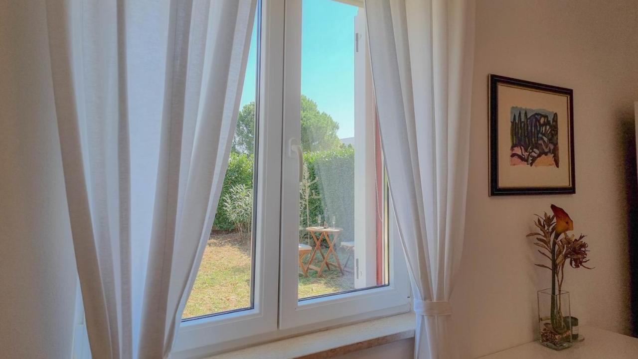 Lea Apartment Novigrad  Bagian luar foto